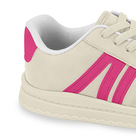 Tênis casual infantil Molekinha rosa em fundo branco para ajuste perfeito